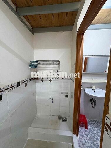 PHÒNG TRỌ QUẬN TÂN BÌNH 28m² (PHÒNG SẴN)