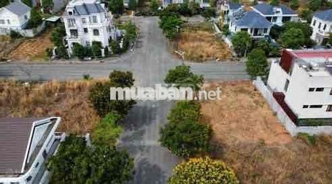 GOLD HOMES Quốc lộ 13, xã Minh Thạnh, huyện Dầu Tiếng, giá 3,899