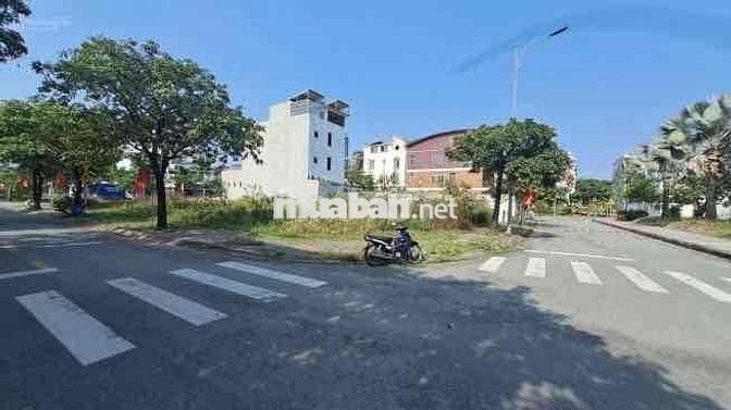 GOLD HOMES Quốc lộ 13, xã Minh Thạnh, huyện Dầu Tiếng, giá 3,899