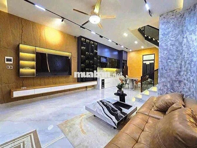 276  CHO THUÊ NHÀ 3 TẦNG 76M² – 3PN 3WC, GARA Ô TÔ