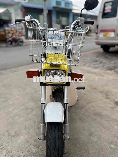Honda Chaly 50cc Vàng Mới
