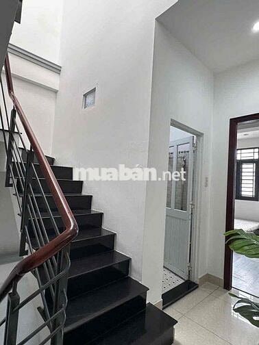 Nhà Có Nội Thất 4x14m 3Lầu ST (3PN 3WC) Hẻm 5m. AO ĐÔI - MÃ LÒ