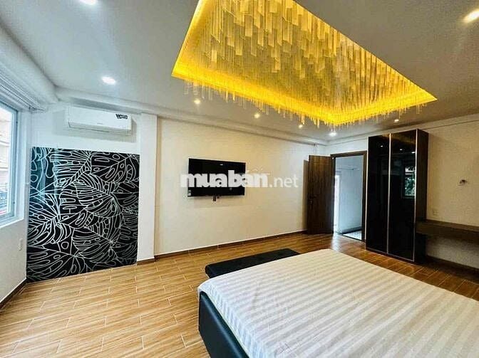 Căn Hộ 1Pn Ban Công Gần Crescent Mall và Khu Đô Thị Phú Mỹ Hưng