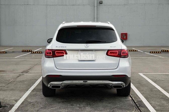 Mercedes-Benz GLC 200 4MATIC V1 2022