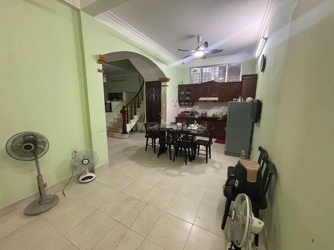 Tôi cần bán nhà ngõ Đặng Văn Ngữ, giá 19.7 tỷ, gần 65m2x3T, lô góc