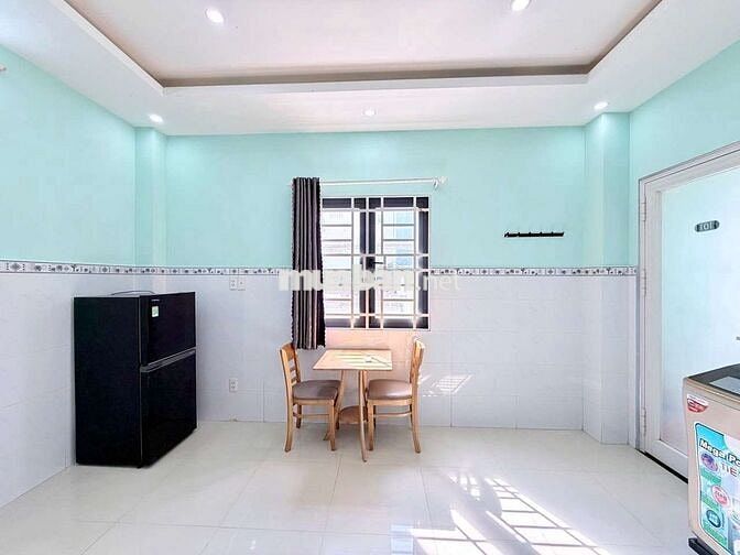 CĂN HỘ 1PN 40M2 CỬA SỔ TRỜI, TÒA NHÀ THANG MÁY GẦN CẦU THANH ĐA
