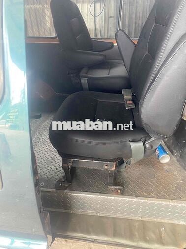Toyota Hiace Xanh