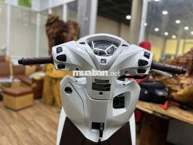 Lead 125 2val 2017 chính chủ bstp khoá smartkey