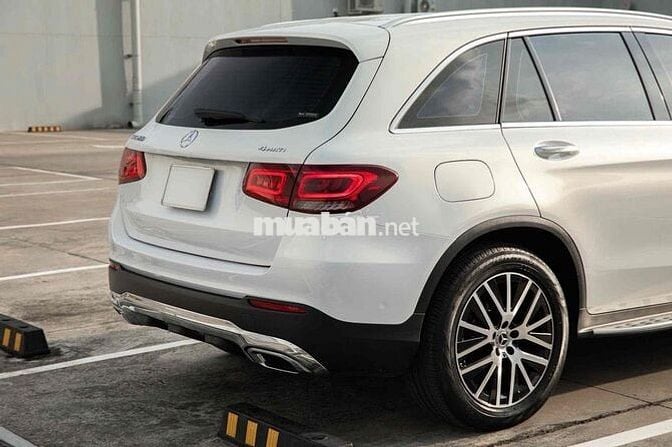 Mercedes-Benz GLC 200 4MATIC V1 2022