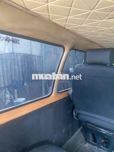 Toyota Hiace Xanh