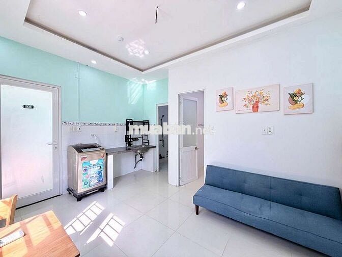 CĂN HỘ 1PN 40M2 CỬA SỔ TRỜI, TÒA NHÀ THANG MÁY GẦN CẦU THANH ĐA