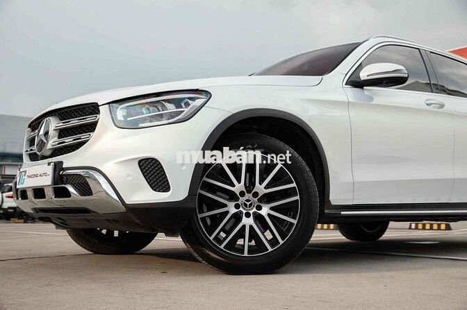 Mercedes-Benz GLC 200 4MATIC V1 2022