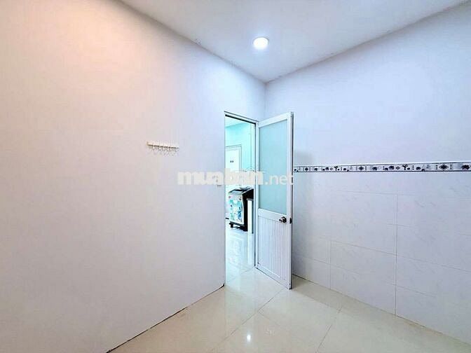 CĂN HỘ 1PN 40M2 CỬA SỔ TRỜI, TÒA NHÀ THANG MÁY GẦN CẦU THANH ĐA