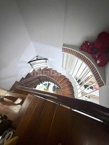 Hẻm xe hơi Nguyễn hữu Tiến- Dt 4x14- 1 Lầu MỚI ở ngay- nhỉnh 5 TỶ