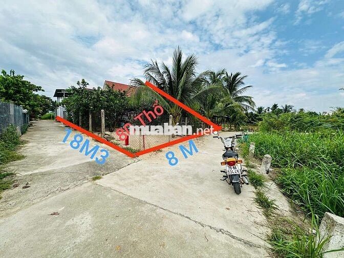 Đất dân cắt bán. Thích hợp Xây nhà hoặc chia 2 lô