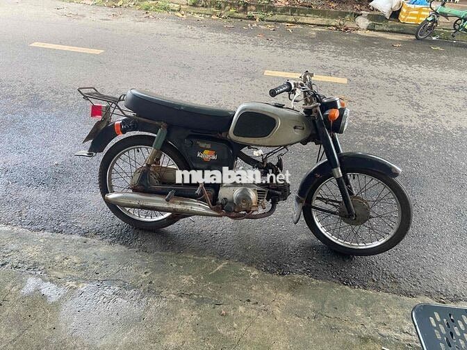 Kawasaki M10 Xám Đen