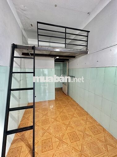 Cần Bán cực gấp Mặt phố Vip Bùi Văn Ba, Quận 7-180m2, mt 10m
