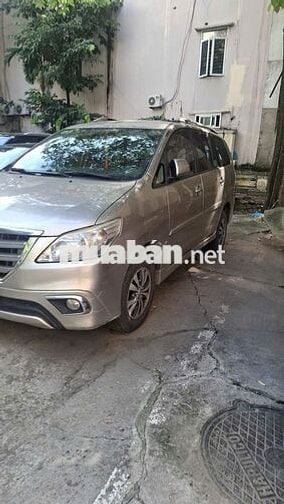 Toyota Innova 2016 Vàng cát Tự động
