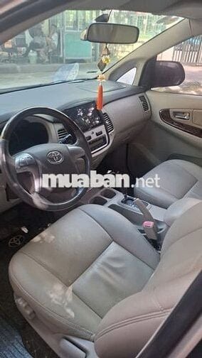Toyota Innova 2016 Vàng cát Tự động