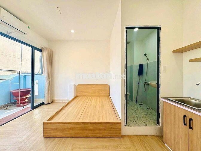 STUDIO BAN CÔNG GIÁ RẺ NGAY AEON TÂN PHÚ