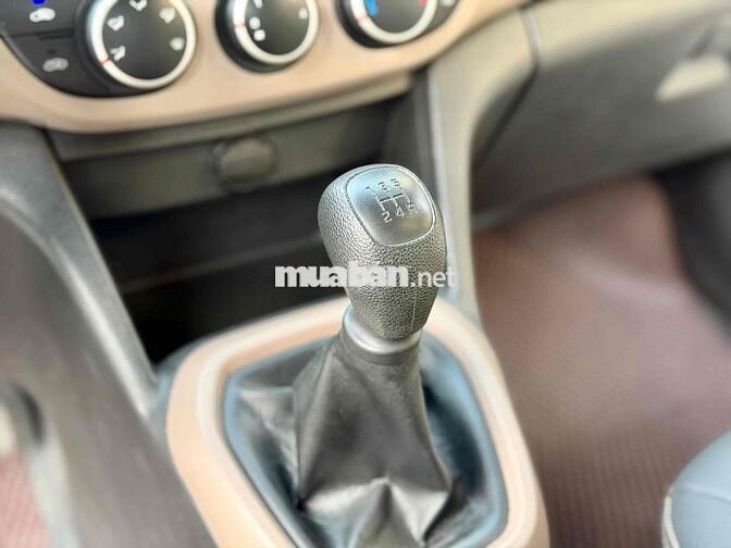 Hyundai i10 1.2 MT 2016 Số sàn Trắng