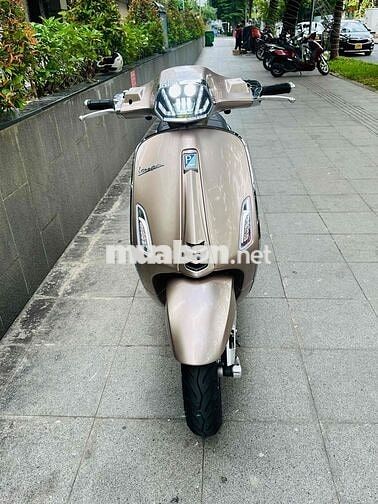 Piaggio Vespa Sprint 150cc 2018 Nâu