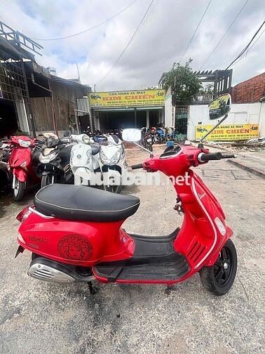 Piaggio Vespa 150 150cc màu Đỏ