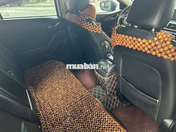 Mazda Mazda 3 Trắng Số tự động Xăng