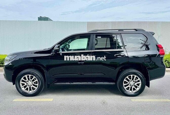 Siêu phẩm Toyota Prado 2.7VX 2018 đẹp xuâtd sắc