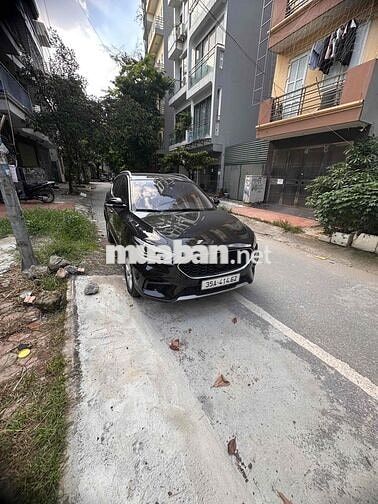 MG ZS Std 2024 Đen chính chủ nữ lái từ đầu
