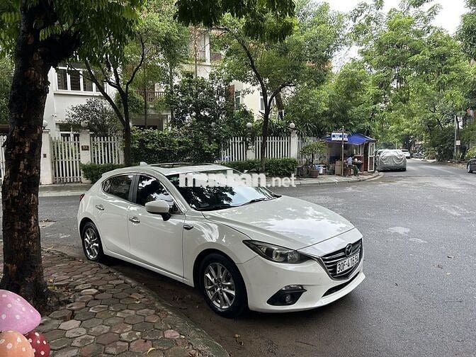 Mazda Mazda 3 Trắng Số tự động Xăng