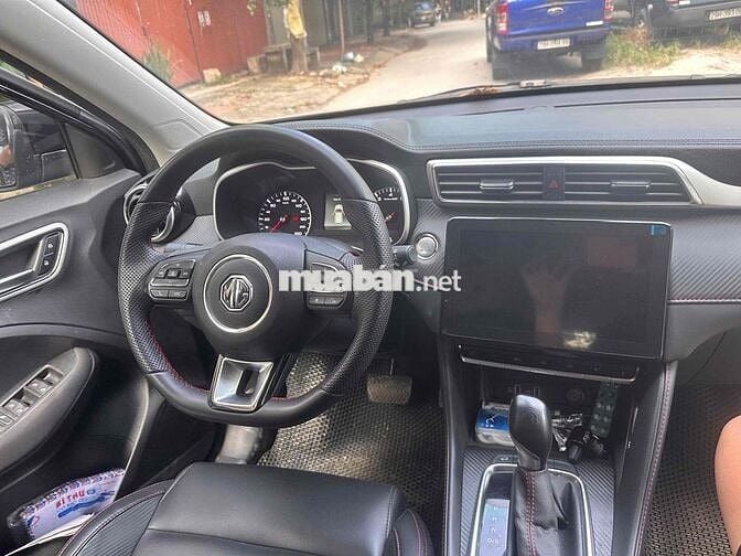 MG ZS Std 2024 Đen chính chủ nữ lái từ đầu
