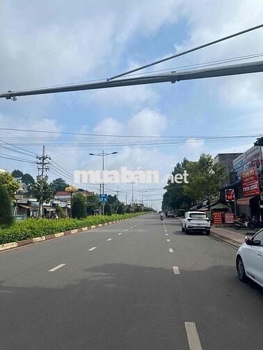 🏡 Nhà Mặt Tiền Bình Lộc, Long Khánh – 2PN, Sổ Riêng – Chỉ 1,65 Tỷ