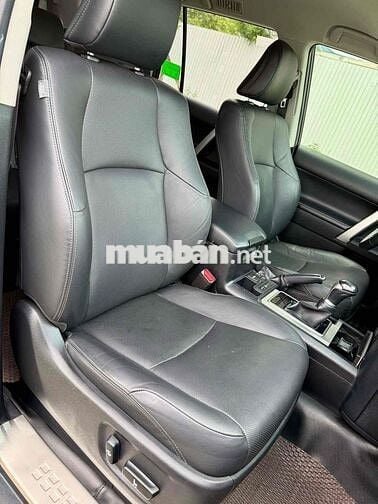 Siêu phẩm Toyota Prado 2.7VX 2018 đẹp xuâtd sắc