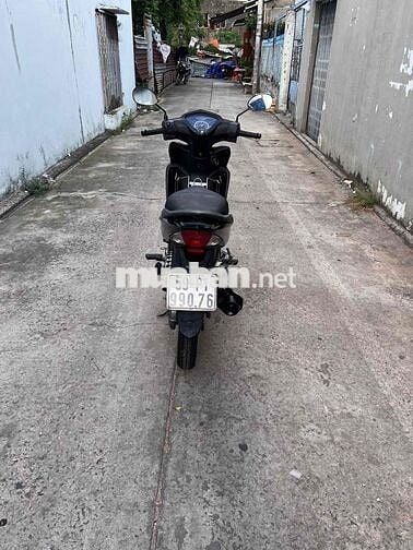 Cần bán 1 chiếc Honda Wave RSX Fi Đen