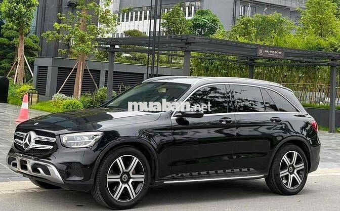 Mercedes-Benz GLC 200 4Matic 2020 Đen đẹp quá