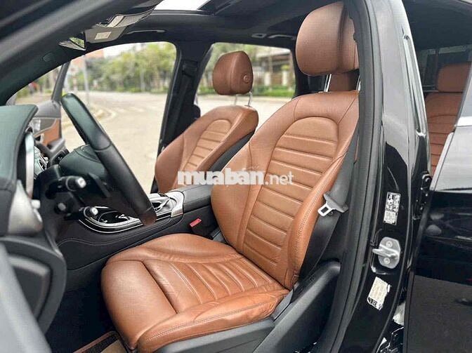 Mercedes-Benz GLC 300 4matic 2018 Đen zin 6.4 vạn