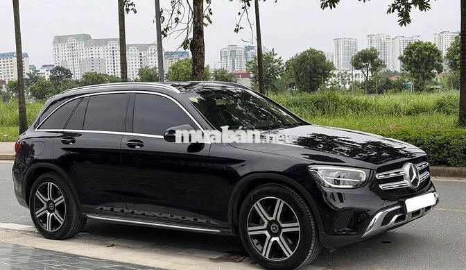 Mercedes-Benz GLC 200 4Matic 2020 Đen đẹp quá