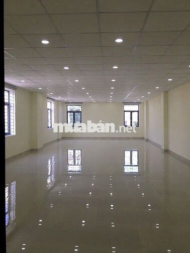 TÒA NHÀ 5 TẦNG - NGANG 7M NỞ HẬU MẶT TIỀN NÚI THÀNH KINH DOANH SẦM UẤT