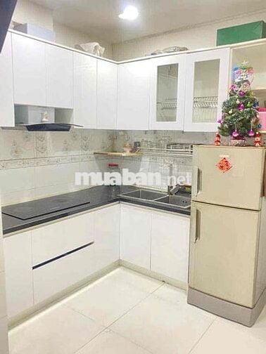 CHO THUÊ NHÀ NGUYÊN CĂN HẺM BẾN VÂN ĐỒN QUẬN 4