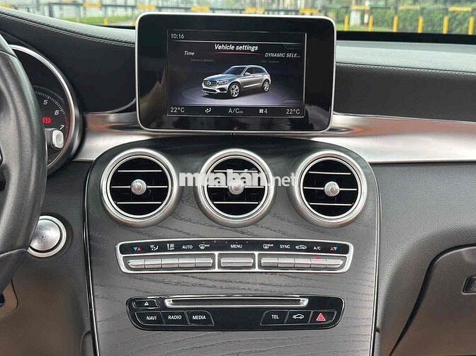 Mercedes-Benz GLC 300 4matic 2018 Đen zin 6.4 vạn