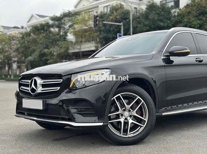 Mercedes-Benz GLC 300 4matic 2018 Đen zin 6.4 vạn