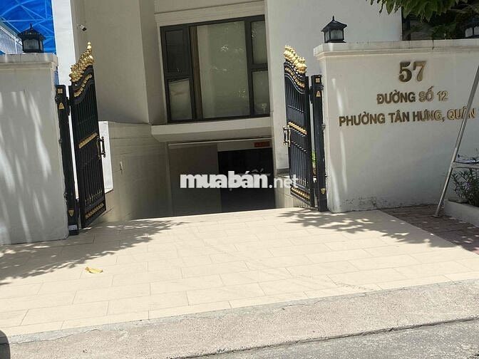 Nhà góc 2 mặt tiền 17x20 mặt tiền Hoàng Trọng Mậu Him Lam