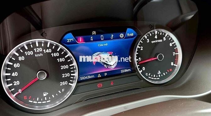 VinFast LuxA Base 2021 Đen zin 5,1v km siêu đẹp