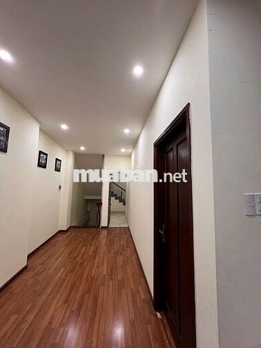 TÒA NHÀ 5 TẦNG - NGANG 7M NỞ HẬU MẶT TIỀN NÚI THÀNH KINH DOANH SẦM UẤT