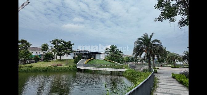 Biệt thự sông F0, cách Hà Nội 12km, sổ lâu dài, giá chỉ 80 triệu