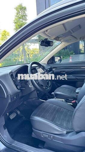 Mitsubishi Outlander CVT 2023 xe 7 chỗ cực chất