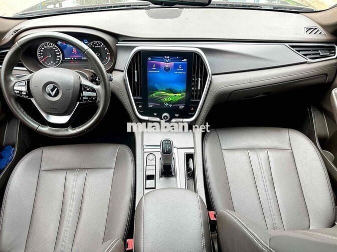 VinFast LuxA Base 2021 Đen zin 5,1v km siêu đẹp