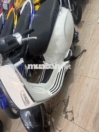 Piaggio Vespa Primavera 2015 Trắng
