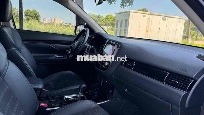 Mitsubishi Outlander CVT 2023 xe 7 chỗ cực chất
